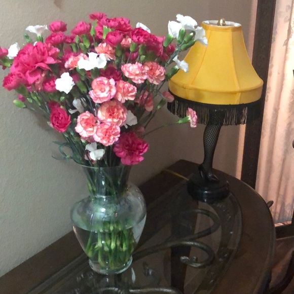 Meet your Posher, Lynette - Picture 1 of 1